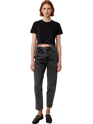 Ersefa Kadın Yüksek Bel Mom Kesim Jean Pantolon Fonksiyonel Dayanıklı Kaliteli Konforlu Estetik Şık