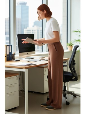 FRM Kadın Geniş Paça Dokuma Kadife Pantolon Fonksiyonel Dayanıklı Kaliteli Konforlu Estetik Şık