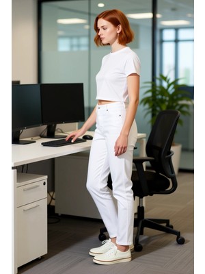 FRM Kadın Düz Kesim Yüksek Bel Denim Pantolon Fonksiyonel Dayanıklı Kaliteli Konforlu Estetik Şık