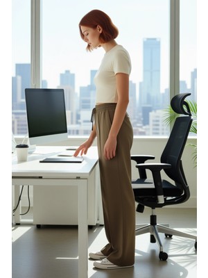 FRM Kadın Düz Desen Geniş Paça Pantolon Fonksiyonel Dayanıklı Kaliteli Konforlu Estetik Modern