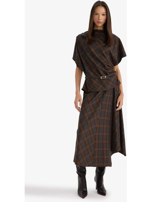 DeFacto Kalem Kareli Normal Bel Midi Etek G6127AX25WN