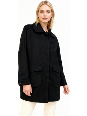 Rays Siyah Büyük Cepli Geniş Yakalı Kadın Kaban 3102A