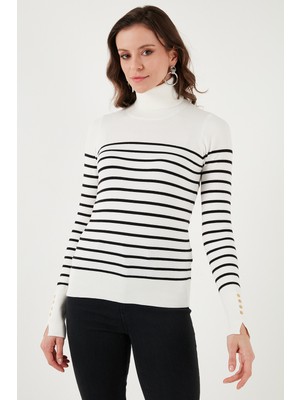 Fashion Friends Regular Fit Balıkçı Yaka Düğme Detaylı Kazak Bayan Kazak 25K0024K1