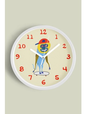 Kaykay Yapan Artist Maymun Çocuk Odası Duvar Saati - 30CM - Önü Camlı Beyaz Kasa - Sessiz Mekanizma