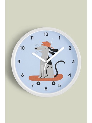 Kaykay Yapan Köpek Çocuk Odası Duvar Saati - 30CM - Önü Camlı Beyaz Kasa - Sessiz Mekanizma