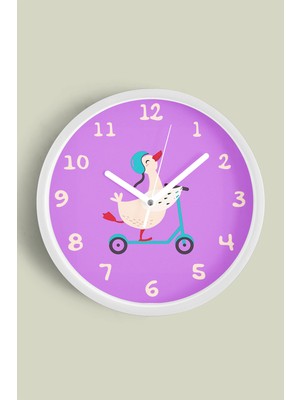 Scooter Yapan Sevimli Kaz / Ördek Çocuk Odası Duvar Saati - 30CM - Önü Camlı Beyaz Kasa