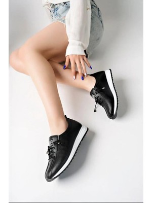 Aymood Kadın Siyah Lastik Bağcıklı Ortopedik Taban Babet