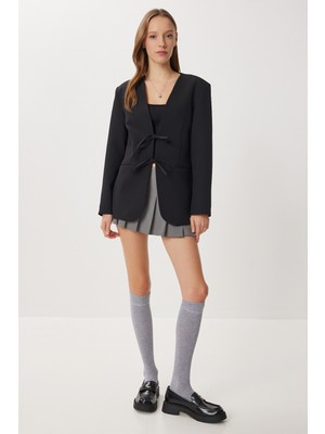 Happiness İstanbul Fiyonk Detaylı Vatkalı Blazer Ceket LXA0016 Siyah