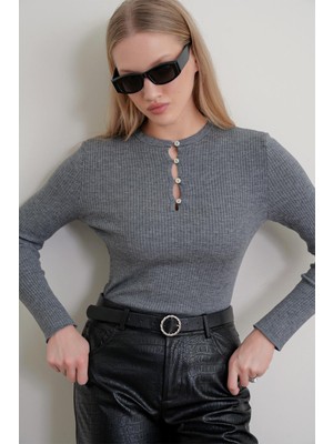 Mixray 6982 Kadın Britli Detaylı Yumuşak Basic Kazak Gri