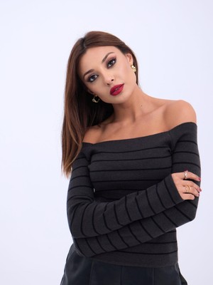 Ulak Handmader 4206 Triko Çizgili Kayık Yaka Crop-Antrasit-Siyah