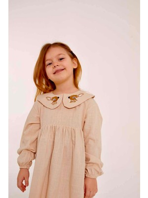 Kiz Çocuk Yakasi Geyikli Keten Elbise