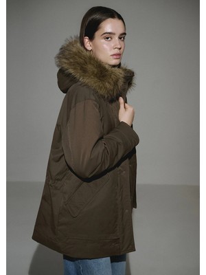 Mavi Haki Parka Kadın Su İtici Uzun Kol Normal Kesim Düz Desenli Model