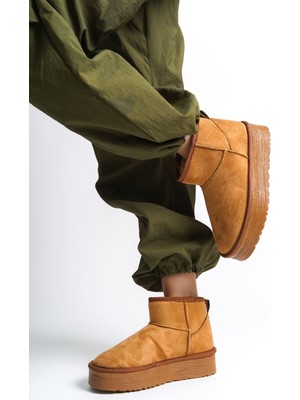 Khi-Zai Amelıa Bağcıksız Düz ve Kalın Taban Içi Kürklü Kısa Süet Kadın Bot  Stt - Taba