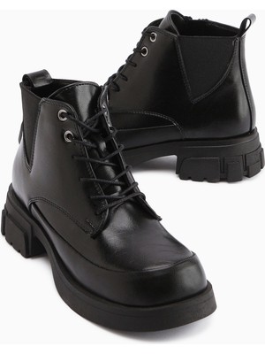 Limoya Luisa Siyah Bağcıklı Kadın Bot