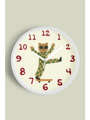 JHAAR Güneş Gözlüklü Kaykay Yapan Sevimli Ayı Çocuk Odası Modern Duvar Saati - 25cm - Önü Camlı Beyaz Kasa