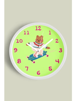 JHAAR Kaykay Yapan Ayı Çocuk Odası Duvar Saati - 25cm - Önü Camlı Beyaz Kasa
