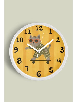 JHAAR Güneş Gözlüklü Kaykay Yapan Sevimli Kedi Çocuk Odası Modern Duvar Saati - 25CM - Önü Camlı