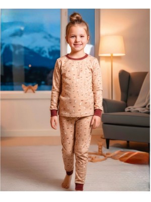Kız Çocuk Bej Rengi Interlok Kumaş Leylek Desenli Uzun Kollu Pijama Takımı