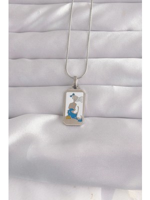 Shopwe 316L Çelik Gümüş Renk Beyaz Mineli Kız Figür Tarot Kolye