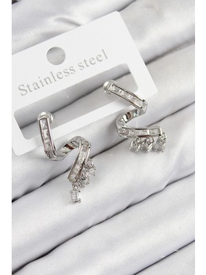 Shopwe Pirinç Zirkon Taşlı Kıvrımlı Model Gümüş Renk Kadın Küpe