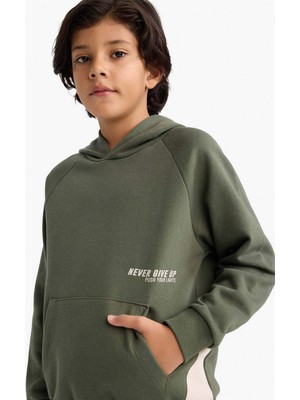 DeFacto Kapüşonlu Baskılı İçi Yumuşak Tüylü Sweatshirt Erkek Çocuk G5540A825CW