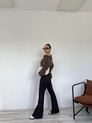 Kadın Yanı Zımba Detaylı Ispanyol Paça Tayt Kahverengi