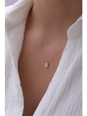 Yavuz Kuyumculuk 14 Ayar Altın Beyaz Taşlı Baget Kolye