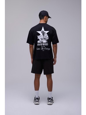 Outta Barrio Siyah Oversize Figür Baskılı Tişört