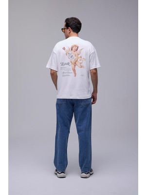 Outta Barrio Beyaz Oversize Melek Dijital Baskılı Tişört