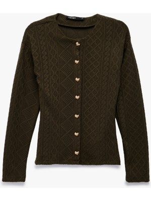 Koton Slim Fit Uzun Kollu Kalpli Düğme Detaylı Bisiklet Yaka Saç Örgü Hırka