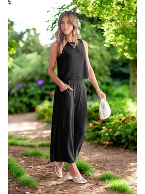 Yazlık Yüksek Bel Kapri Pantolon Kolsuz Bluz Keten Takım