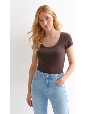 Rooted Kadın Havuz  Yaka T-Shirt & Bluz , Likralı Fitilli Kaşkorse Kumaş