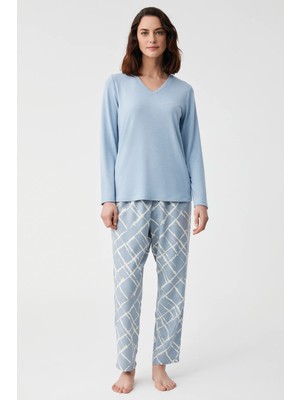 Catherine's Yumuşak Dokulu V Yaka Uzun Kol Kadın Pijama Takım 2819