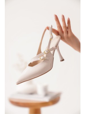 Lenora Kadın Bej Rugan Topuklu Ayakkabı