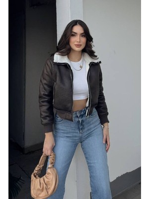 AKD Atelier Kadın Ceket Kısa Süet Içi Kürklü Fermuarlı Çift Cepli Ribanalı Kısa Mont