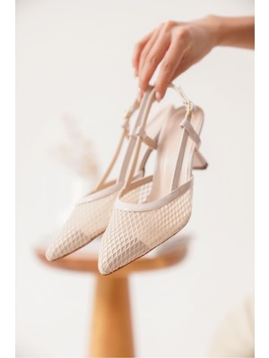 Winstey Kadın Bej Topuklu Ayakkabı