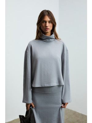 Grimelange PLORUNS Kadın Yumuşak Ve Esnek Kumaşlı Balıkçı Yaka Gri Sweatshirt