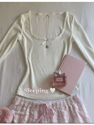 Pinterest Dantelli Kurdeleli Uzun Kollu Kaşkorse Bluz