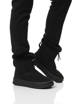 Ayakmod Siyah Kürklü Kaymaz Soğuğa Dirençli Kadın Bot 25003 Z