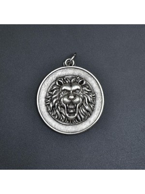 Alooya Güç Sembolü Aslan Madalyon Gümüş Kaplama Düz Zincir Kolye