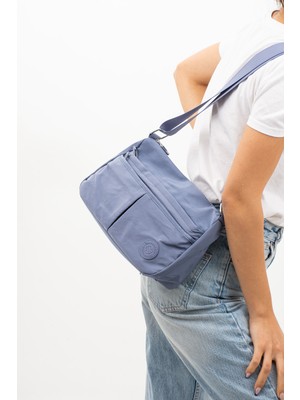 Sanmorris Glc  Kadın 4009 Suya Dayanıklı Paraşüt Kumaş 5 Gözlü Siyah Renkli Çapraz Askılı El ve Omuz Çantası