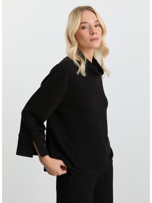 Selen Degaje Yaka Fitilli Siyah Kadın Bluz 25KSL8269