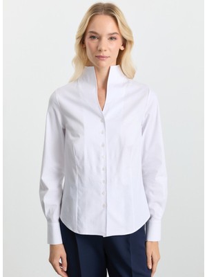 Selen Dik Yaka Düz Beyaz Kadın Bluz 25KSL8281