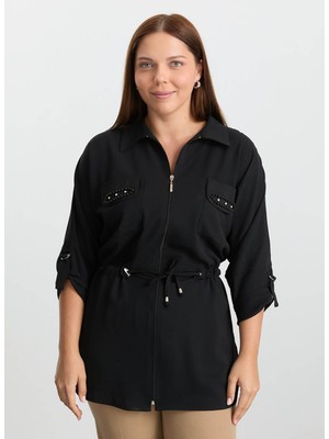 Selen Polo Yaka Taşlı Siyah Kadın Bluz 25KSL8261