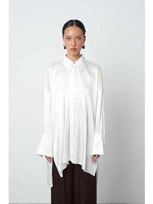 Orfeonegro Kadın Ekru Renk Düz Uzun Oversize Kesim Tesettür Gömlek