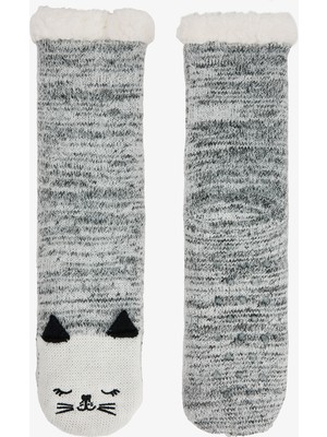 Penti Kırık Beyaz Kedi Nakışlı Pofuduk Ev Patiği