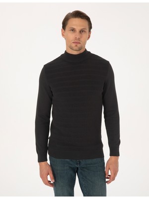 Pierre Cardin Erkek Siyah Slim Fit Yarım Balıkçı Yaka Triko Kazak 50315912-VR046