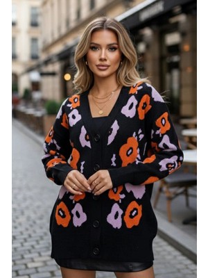Uzun Kollu Çiçek Desenli Triko Hırka Siyah
