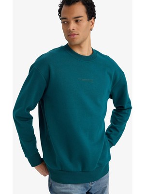 DeFacto Boxy Fit Bisiklet Yaka İçi Yumuşak Tüylü Baskılı Sweatshirt X8282AZ25AU