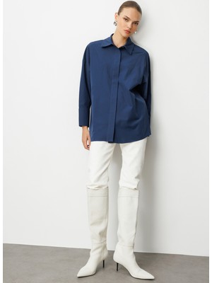 Mizalle Klasik Yaka Düz Lacivert Kadın Tunik M1MZ1030210164